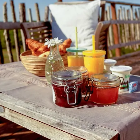 Noct Enbulle אוהל מפואר