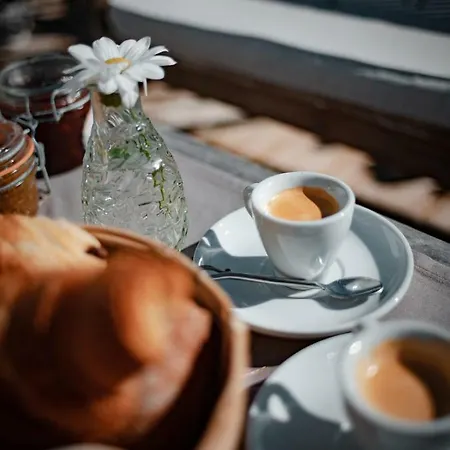 Noct Enbulle Роскошный шатер Cabrerets